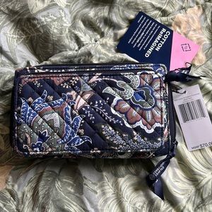RFID deluxe all together Crossbody Java navy camo Vera bradley NWT